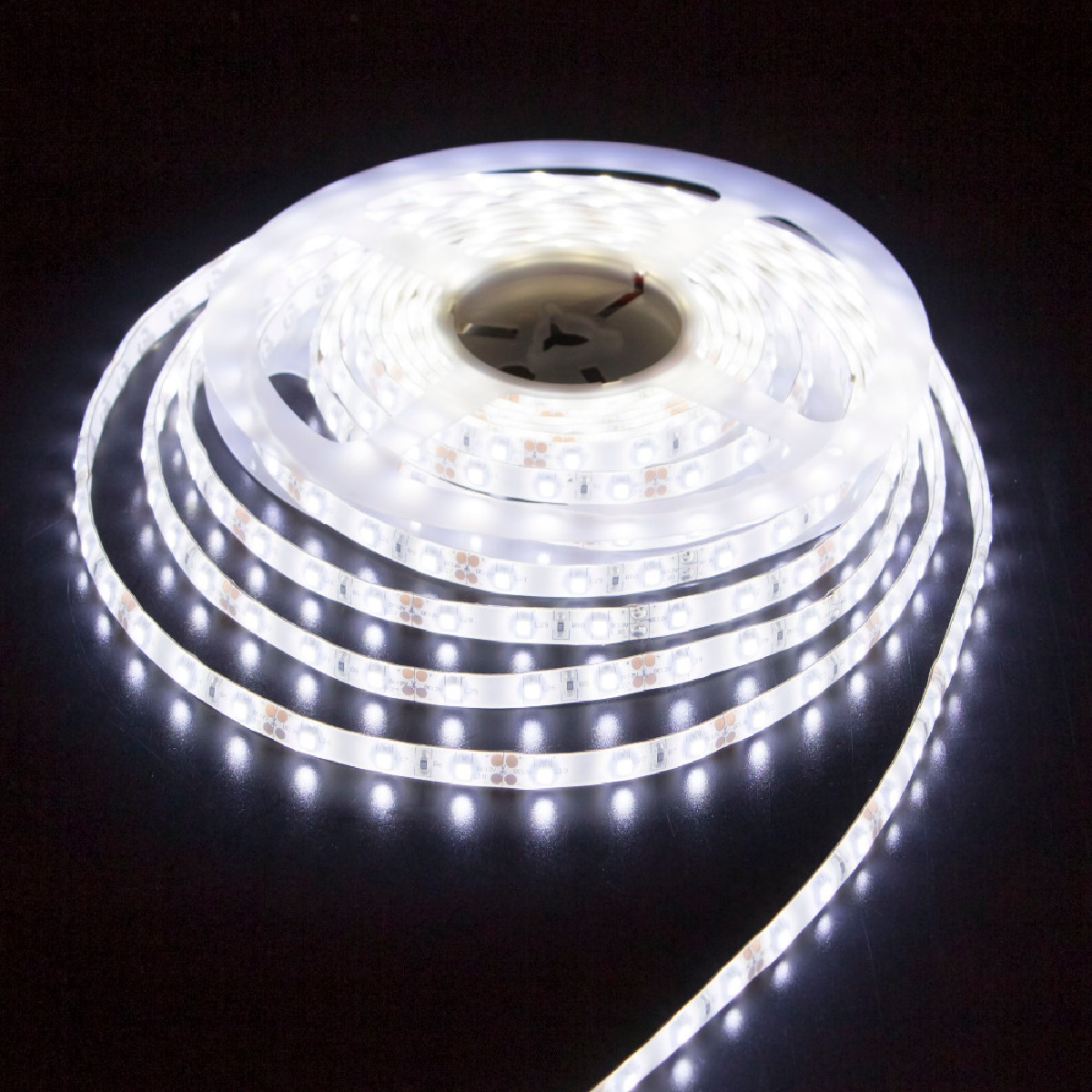 FITA LED  6500?K 60LED/MT 4,8W/MT 12V IP54