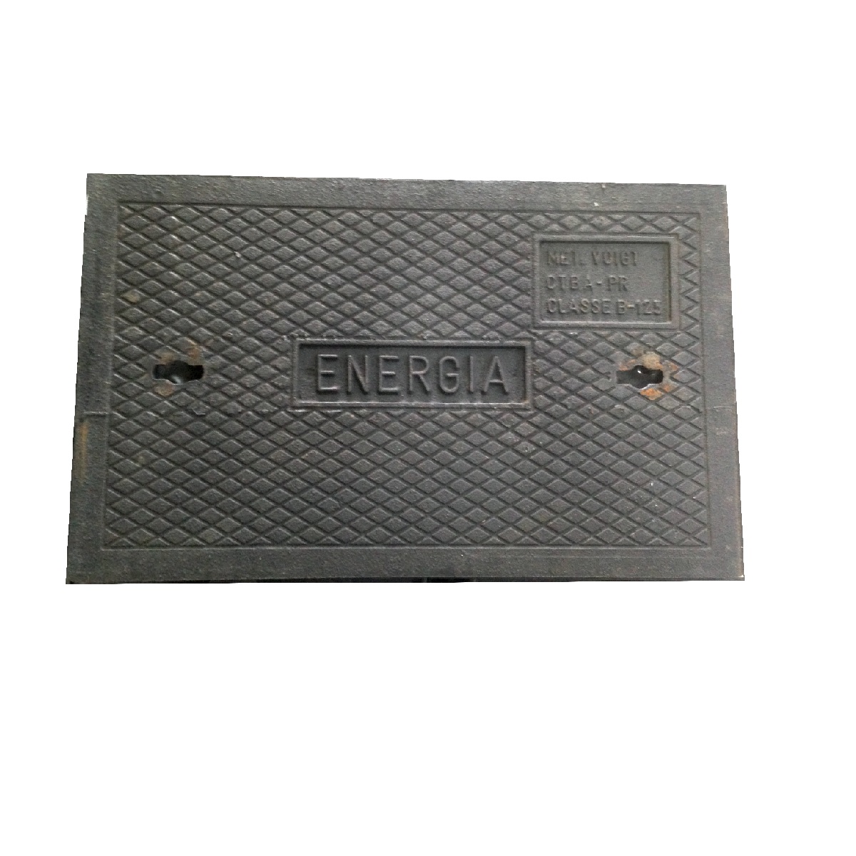 TAMPA FERRO FUNDIDO LISO 63 X 39CM 12,5 TONELADAS